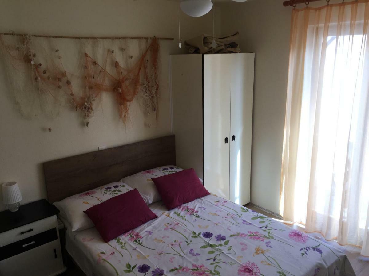 Boba'S House Apartment Sutivan Ngoại thất bức ảnh